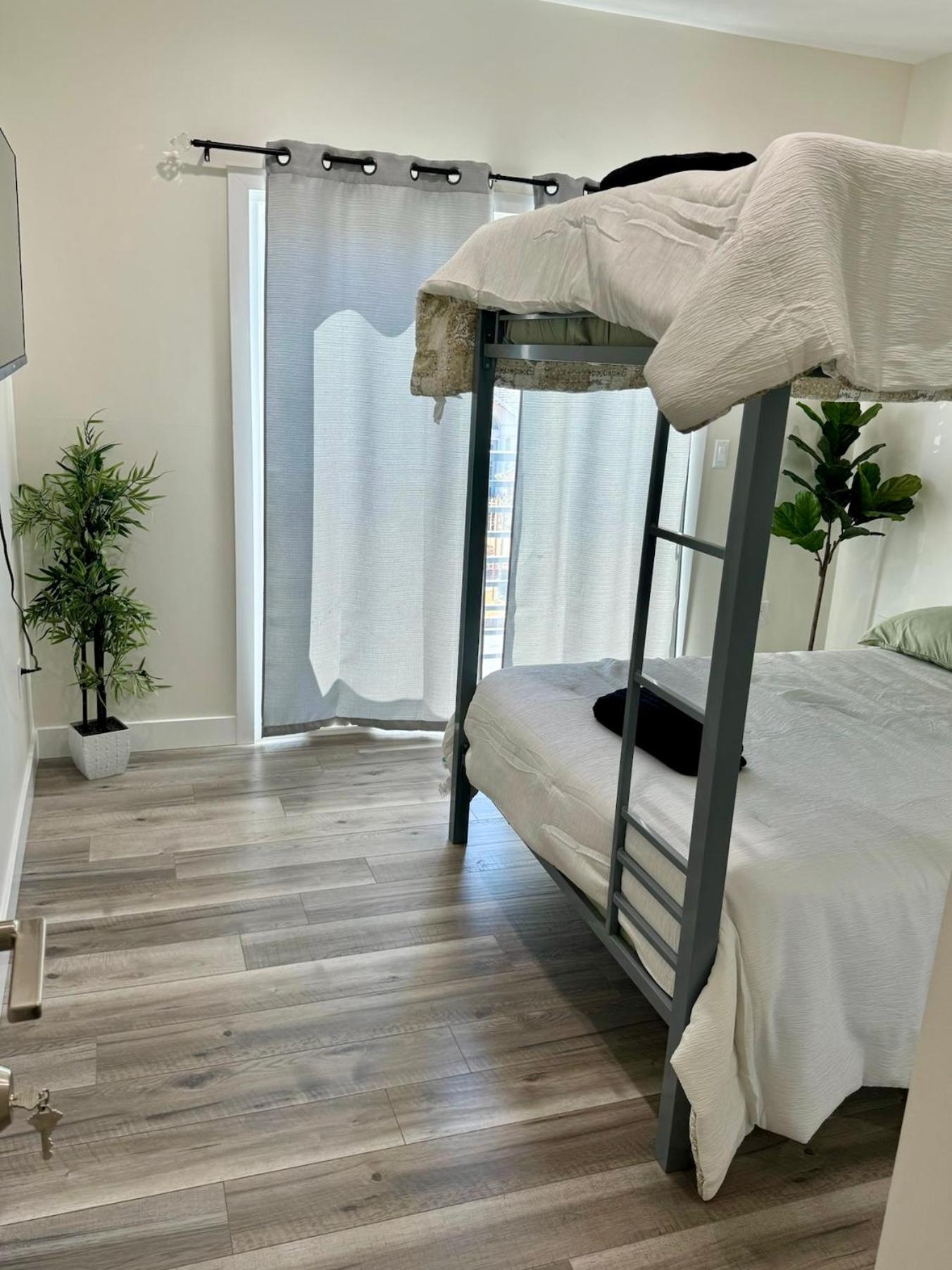 Apartment Hanna Coliving Los Angeles